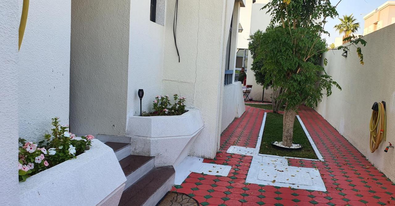 דובאי Jumeirah Beach Villa מראה חיצוני תמונה