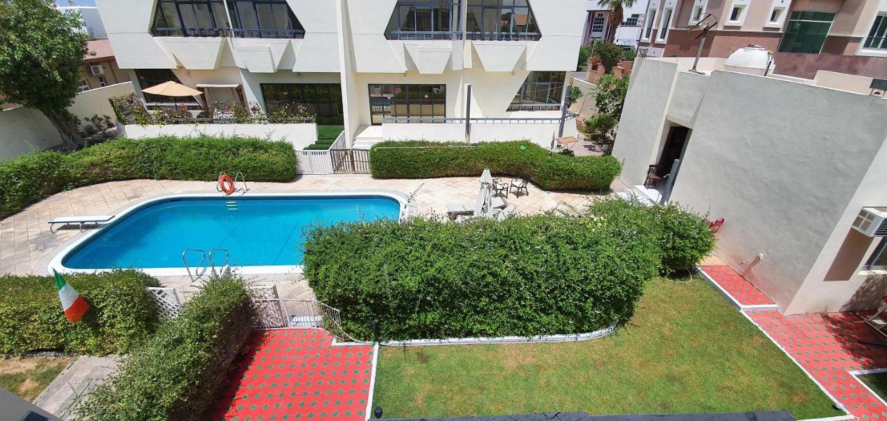 דובאי Jumeirah Beach Villa מראה חיצוני תמונה