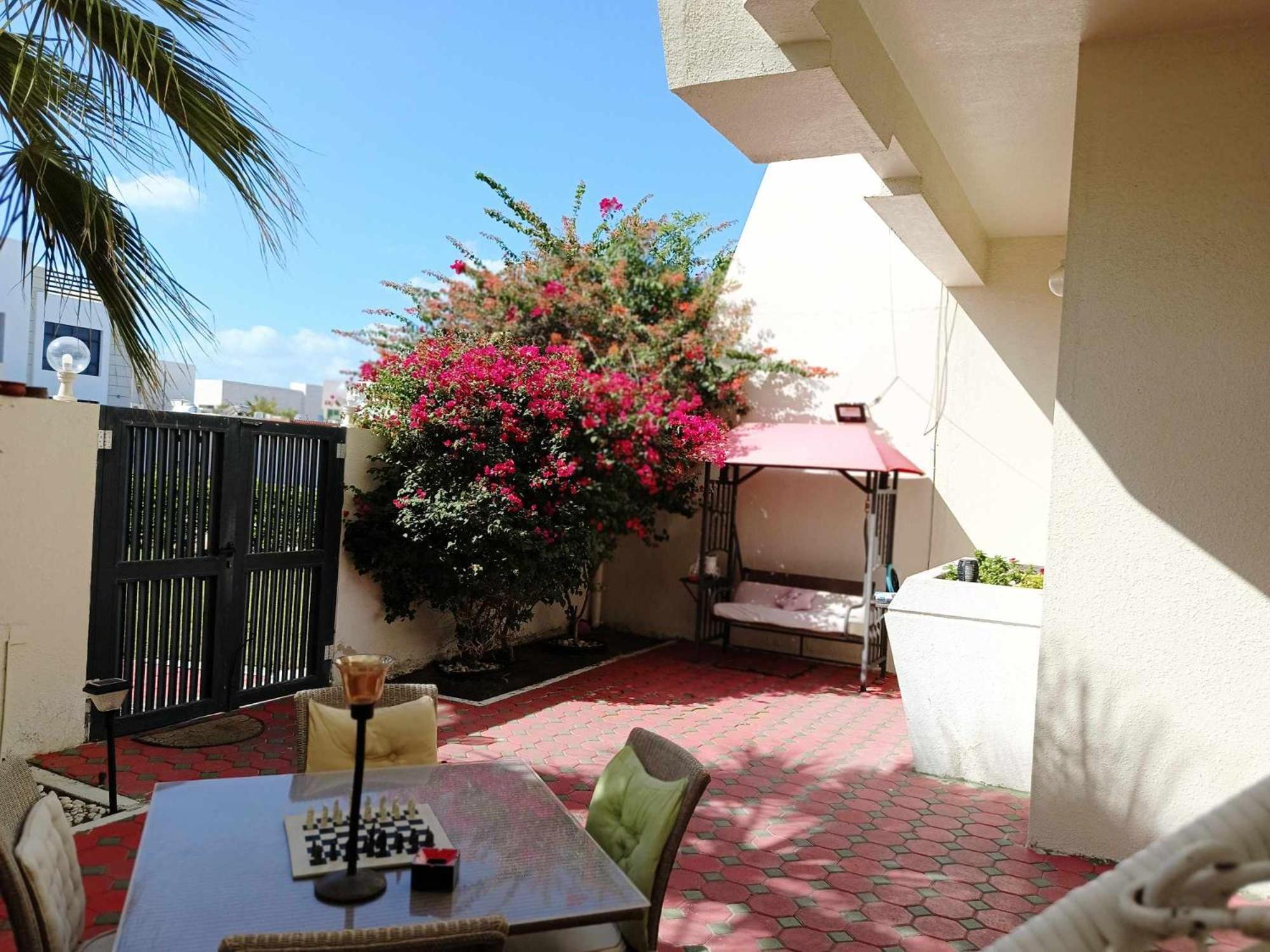 דובאי Jumeirah Beach Villa מראה חיצוני תמונה